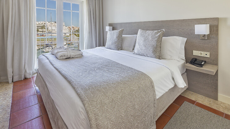 Domes Lake Algarve, Autograph Collection